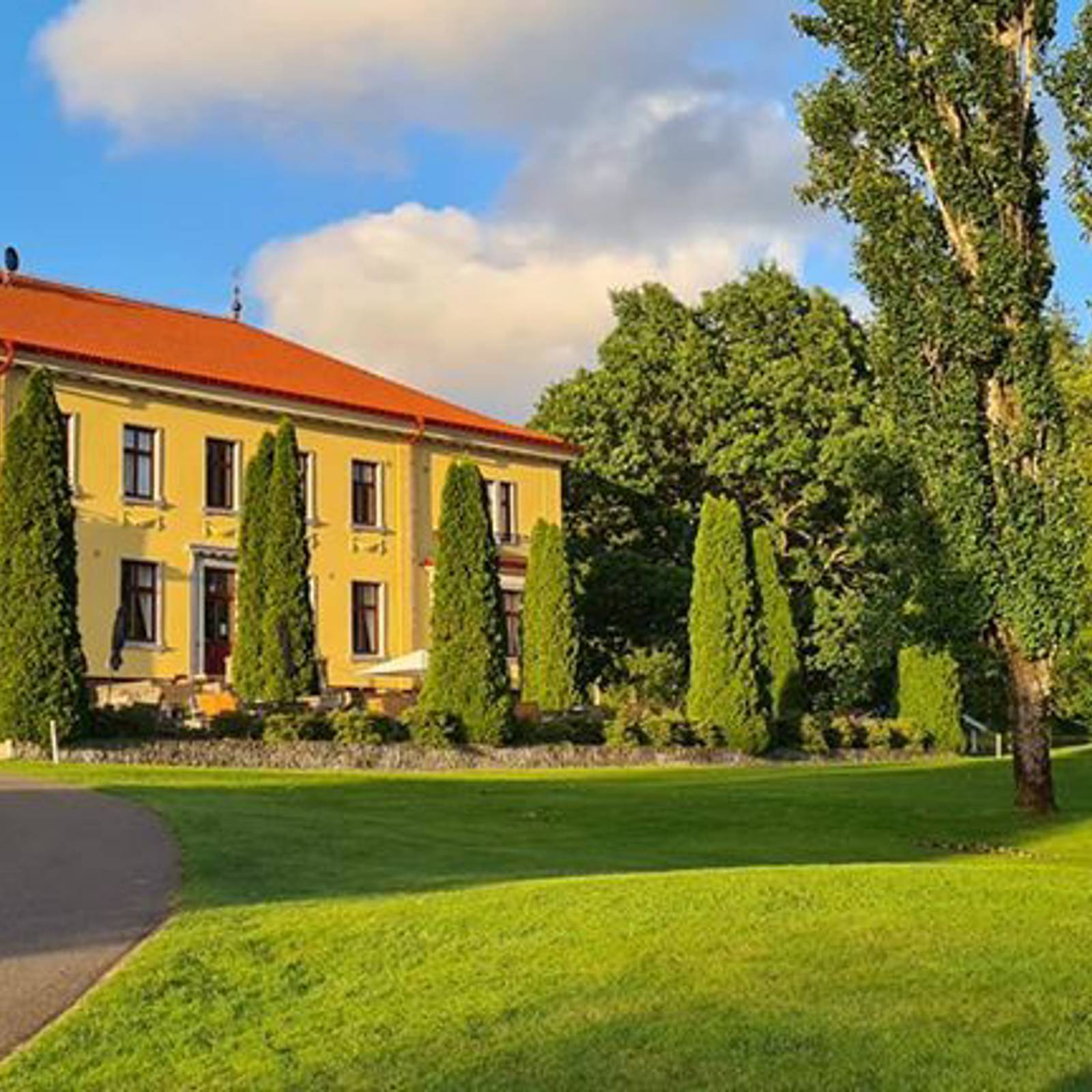 109972059 10157505228707951 4503275702282193464 O