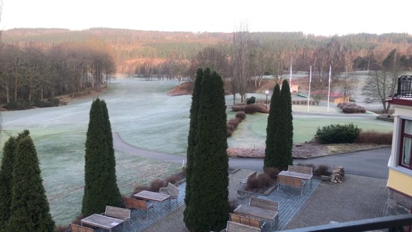 FROST!-STÄNGD-8 APRIL